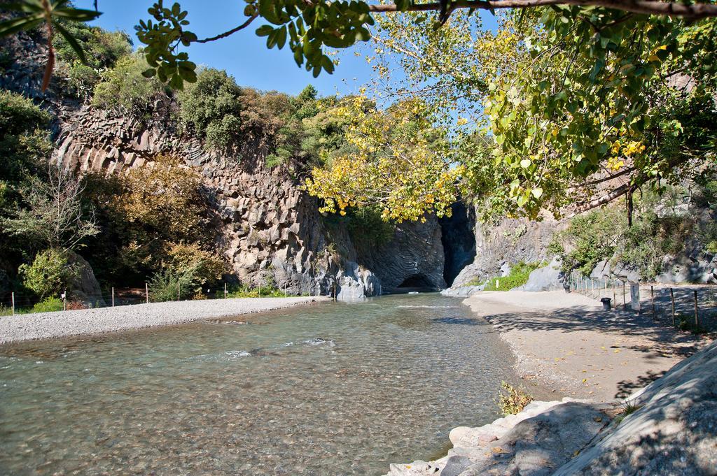 Glamping Alcantara Motta Camastra Extérieur photo